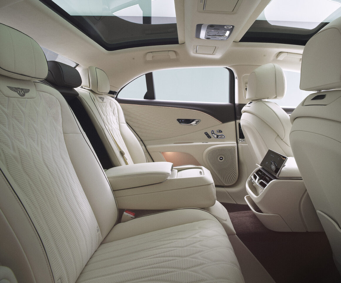 © Bentley Motors / Porsche Holding